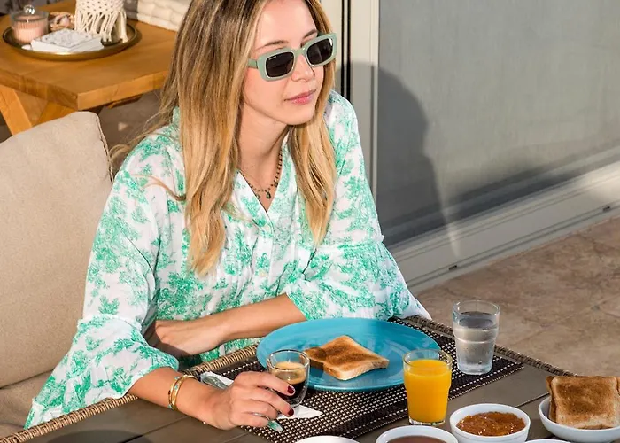 Amelia Collection * Arkítsa